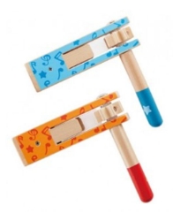 Afbeeldingen van Houten ratel rood of blauw assortie