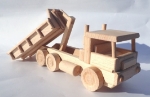 Picture of Container-vrachtauto met afzetbare container 24 cm 100% beukenhout Ceeda Cavity