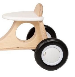 Afbeeldingen van Witte Houten Kinderbakfiets Vierwieler – Kinderloopfiets Van Dijk Toys M2007