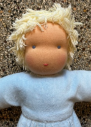 Image de SALE!!!  Pop Antroposofisch Rozemarijntje lichtblauw Nicky velours met kort blond haar 32 cm