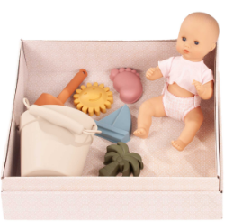 Afbeeldingen van SALE!!!  Pop Götz Babypop met slaapogen Aquini beach met strandset in cadeaudoos Gotz