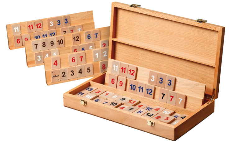Picture of Rummy spel in beukenhouten kist, vanaf 6 jaar - Philos