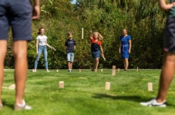 Picture of Outdoor Play Kubb Vikingwerpspel XL - Houten buitenspeelgoed - 5+