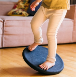 Bild von Stapelstein Balance Board Zwart Classic - Creatief Spel & Beweging - 1jr+