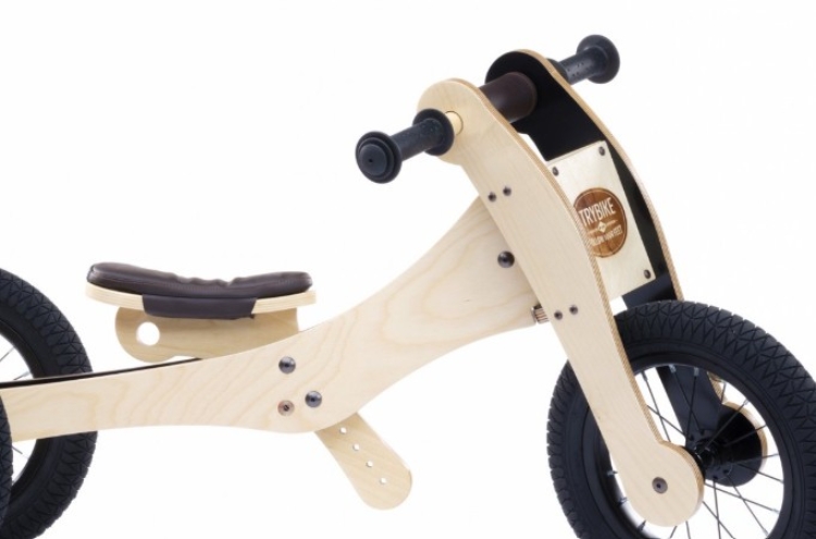 Picture of Trybike Zadelhoes & Kinbeschermer Bruin – Set voor Houten Trybike