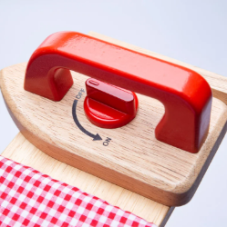 Bigjigs Speelstrijkplank met strijkijzer BJ-BJ378 4