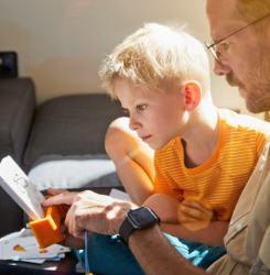 HABA Logic! CASE Reisspel Spelende kinderen