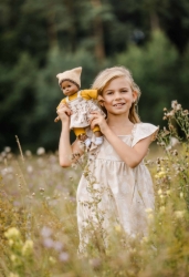 Schildkrot - Mijn eerste knuffelpop Schlummerle – met bruine slaapogen - vanaf 3 jaar